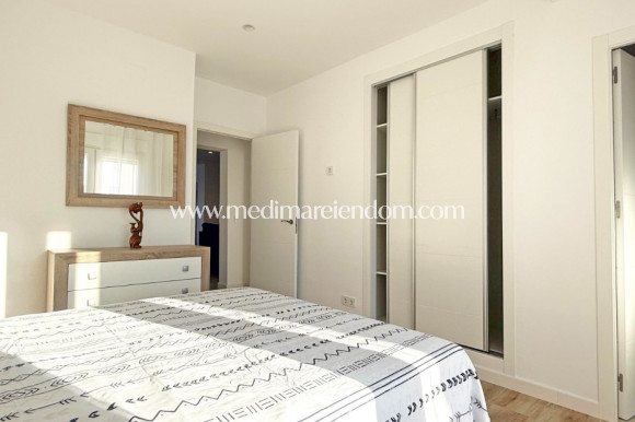 Odsprzedaż - Wolnostojąca Willa - Torrevieja - San Luis