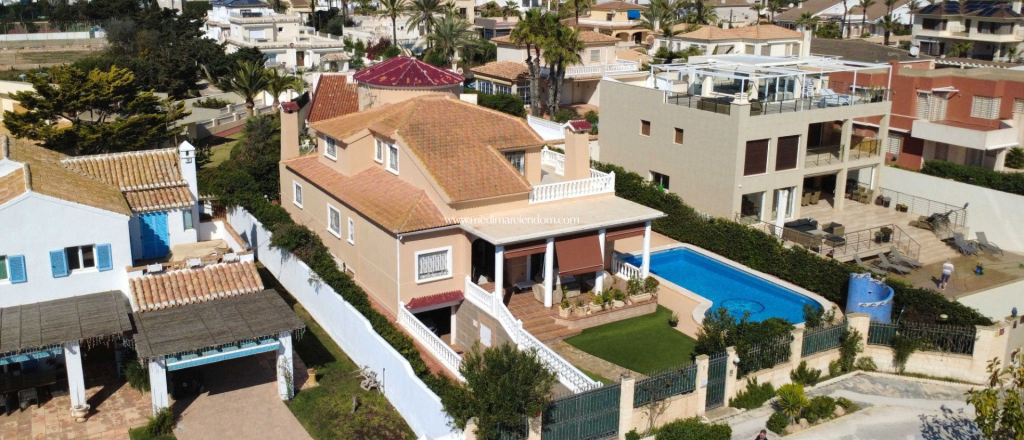 Odsprzedaż - Wolnostojąca Willa - Torrevieja - Torrelamata - La Mata