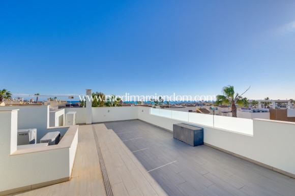 Odsprzedaż - Wolnostojąca Willa - Torrevieja