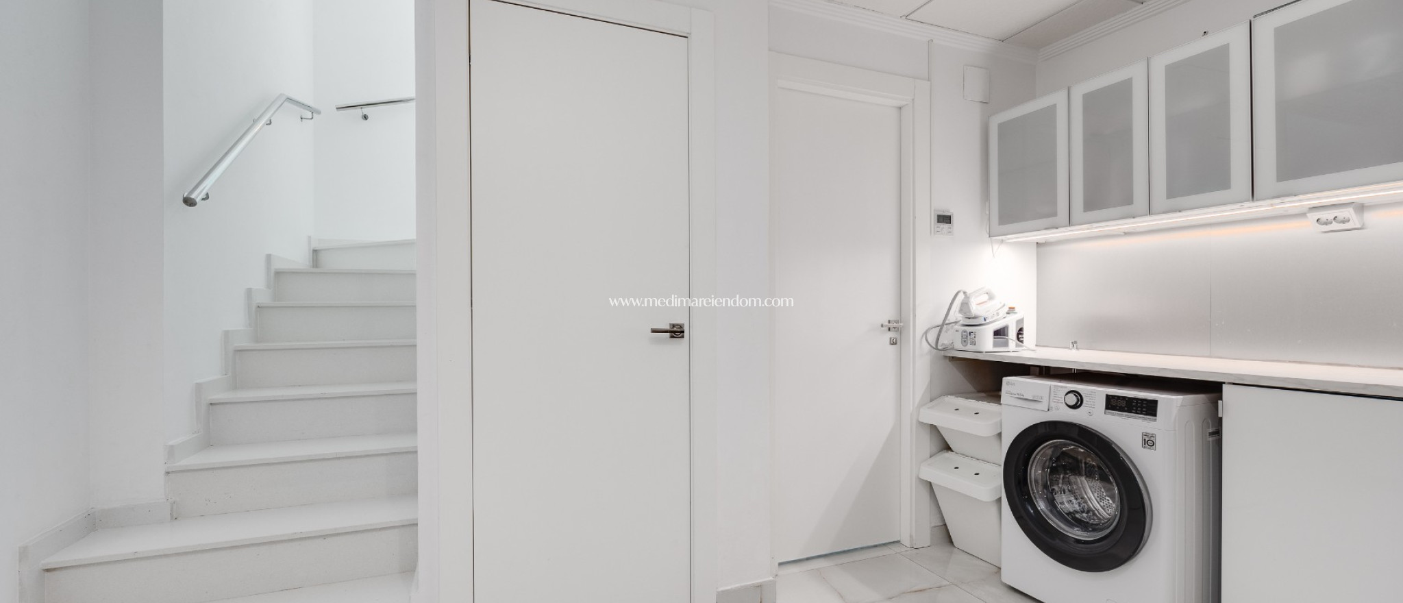 Odsprzedaż - Wolnostojąca Willa - Torrevieja