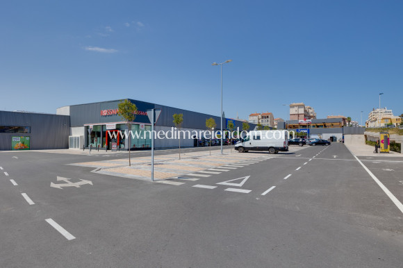 Odsprzedaż - Wolnostojąca Willa - Torrevieja