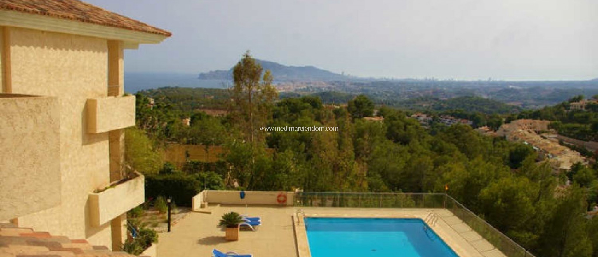 Resale - Apartment - Altea