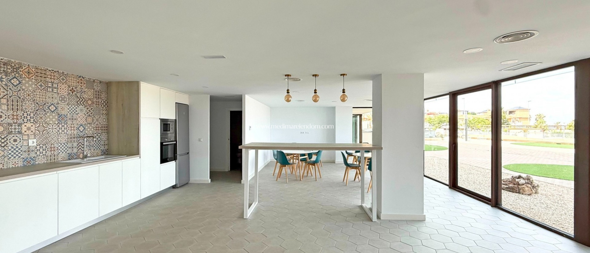 Resale - Apartment - Cartagena - Playa Honda-Playa Paraíso