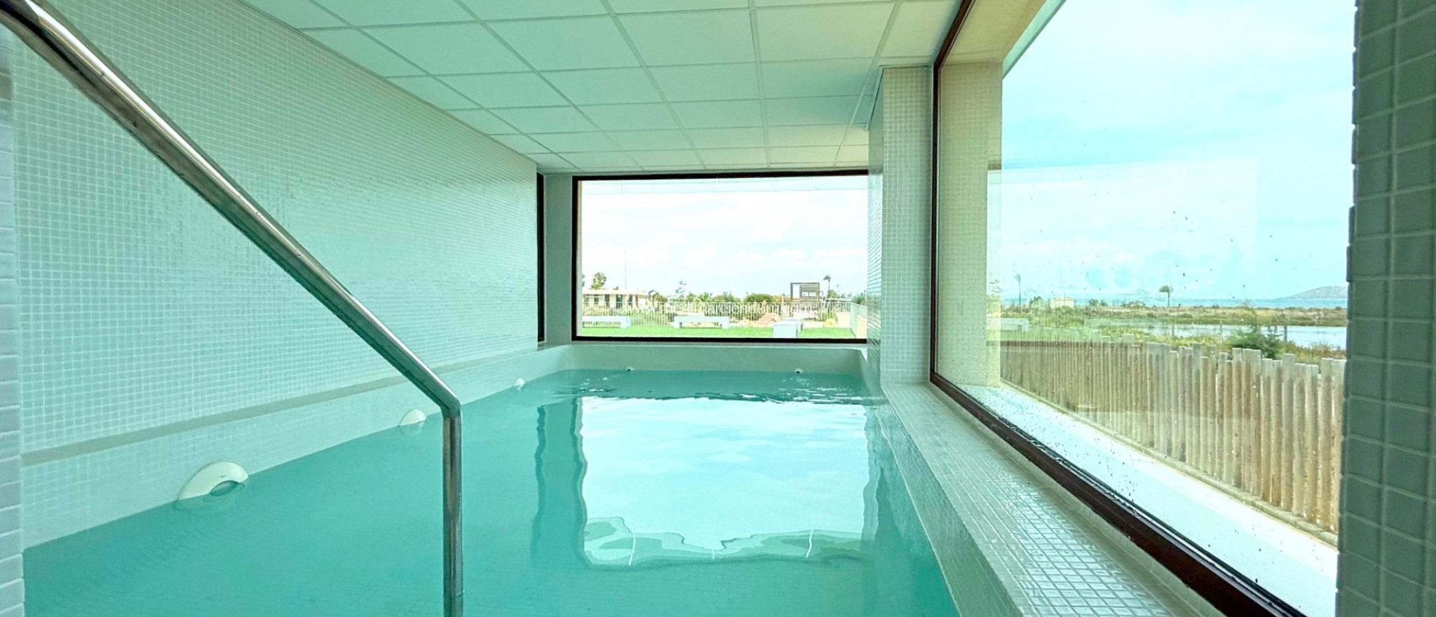 Resale - Apartment - Cartagena - Playa Honda