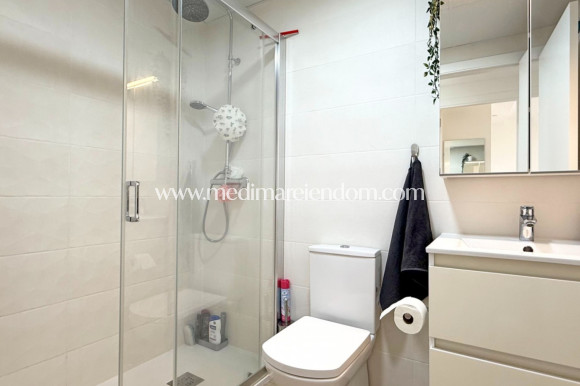 Resale - Apartment - Cartagena - Playa Honda