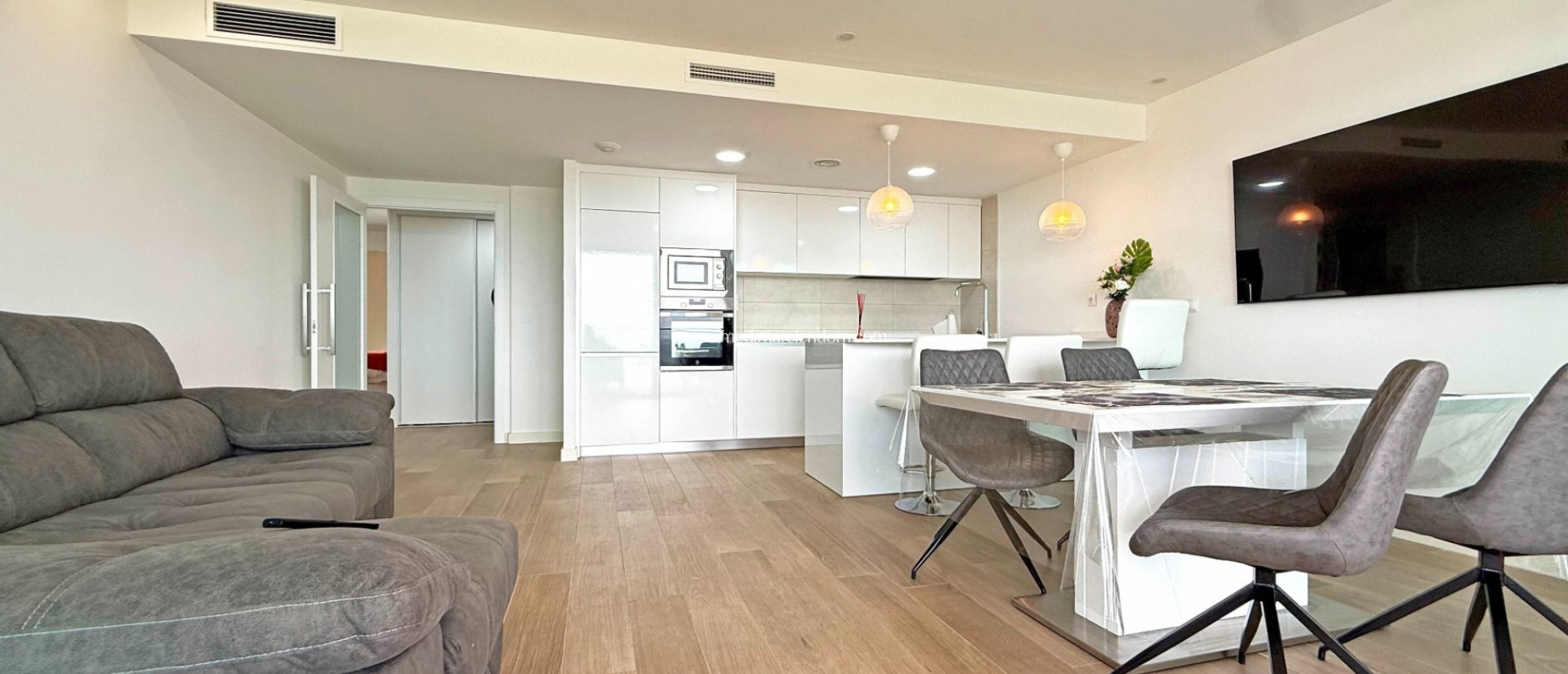 Resale - Apartment - Cartagena - Playa Honda