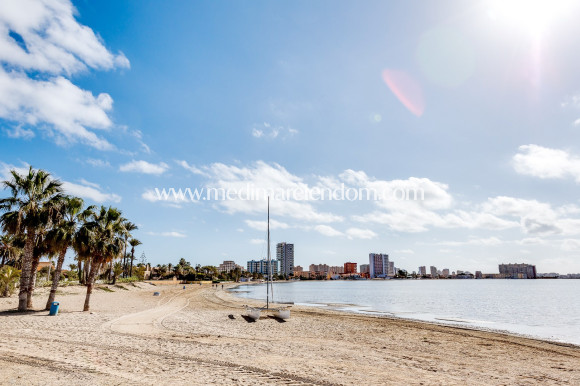 Resale - Apartment - La Manga del Mar Menor - La Manga