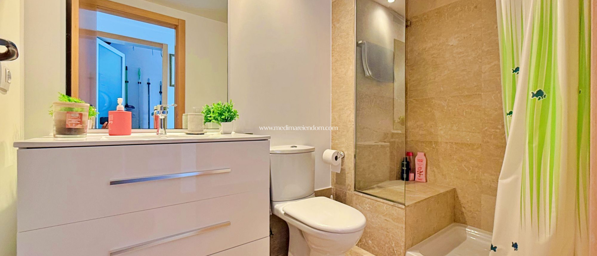 Resale - Apartment - Orihuela Costa - Campoamor