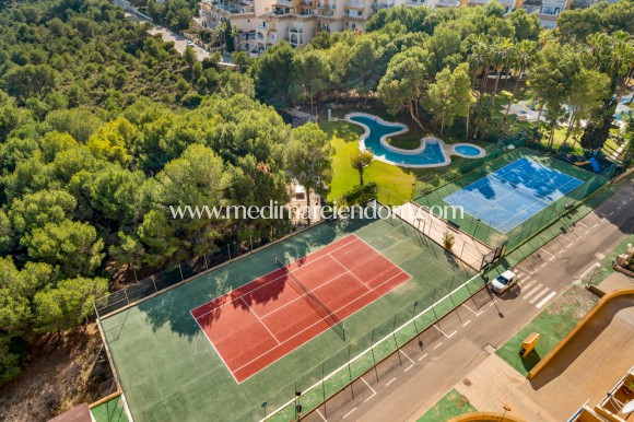 Resale - Apartment - Orihuela Costa - Campoamor