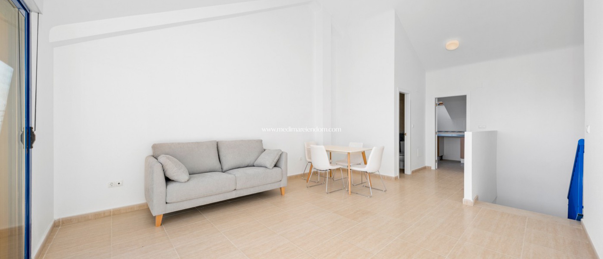 Resale - Apartment - Orihuela Costa - Campoamor