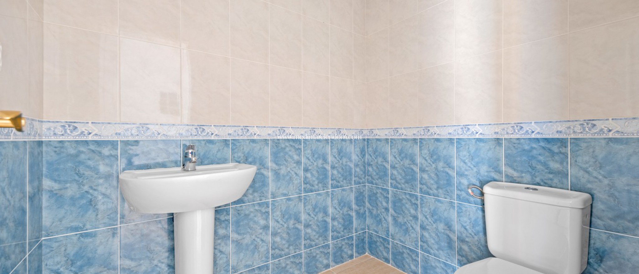 Resale - Apartment - Orihuela Costa - Campoamor