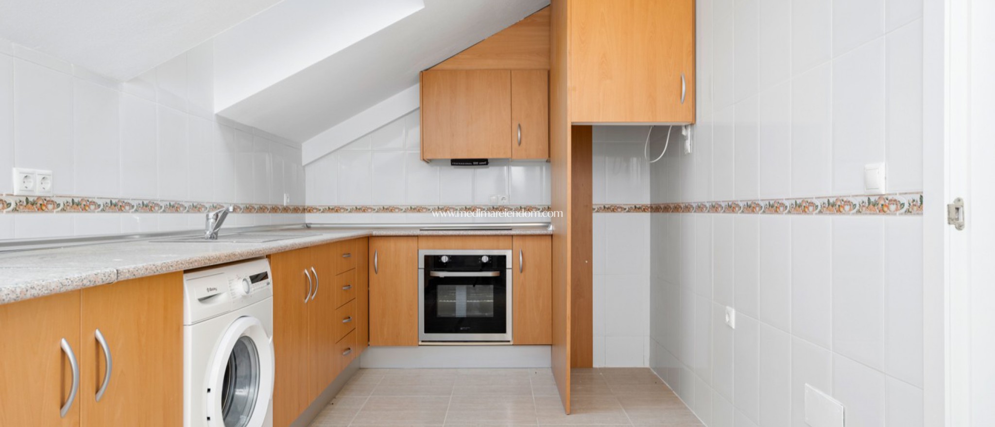 Resale - Apartment - Orihuela Costa - Campoamor