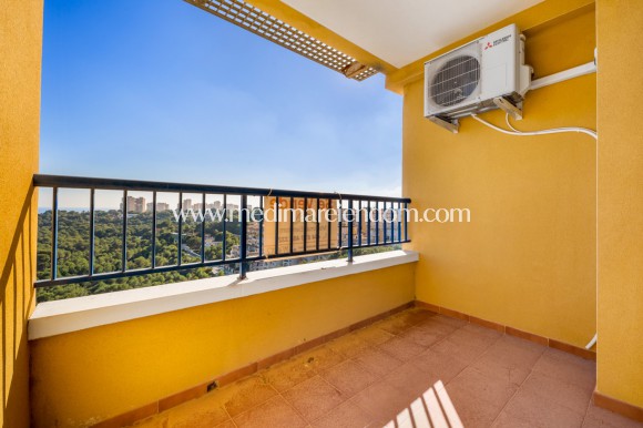 Resale - Apartment - Orihuela Costa - Campoamor