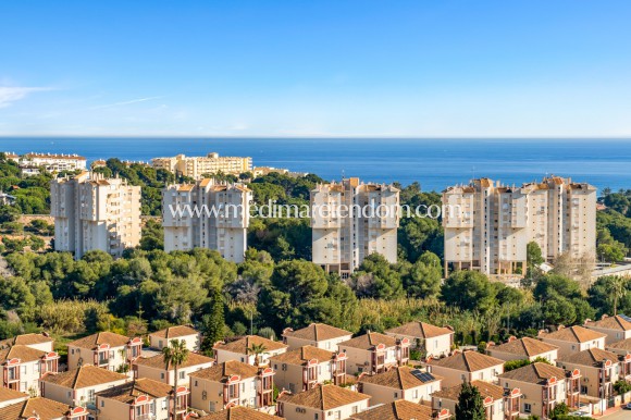 Resale - Apartment - Orihuela Costa - Campoamor