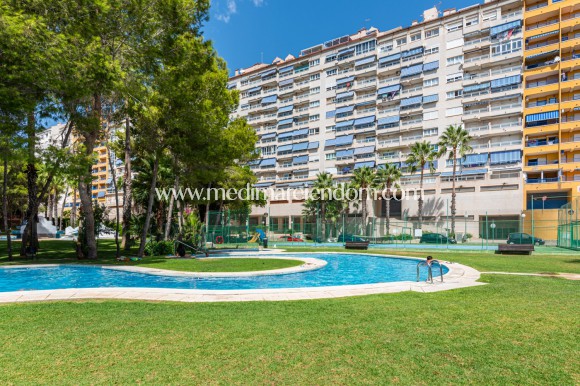 Resale - Apartment - Orihuela Costa - Campoamor
