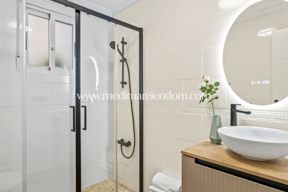 Resale - Apartment - Orihuela Costa - La Florida
