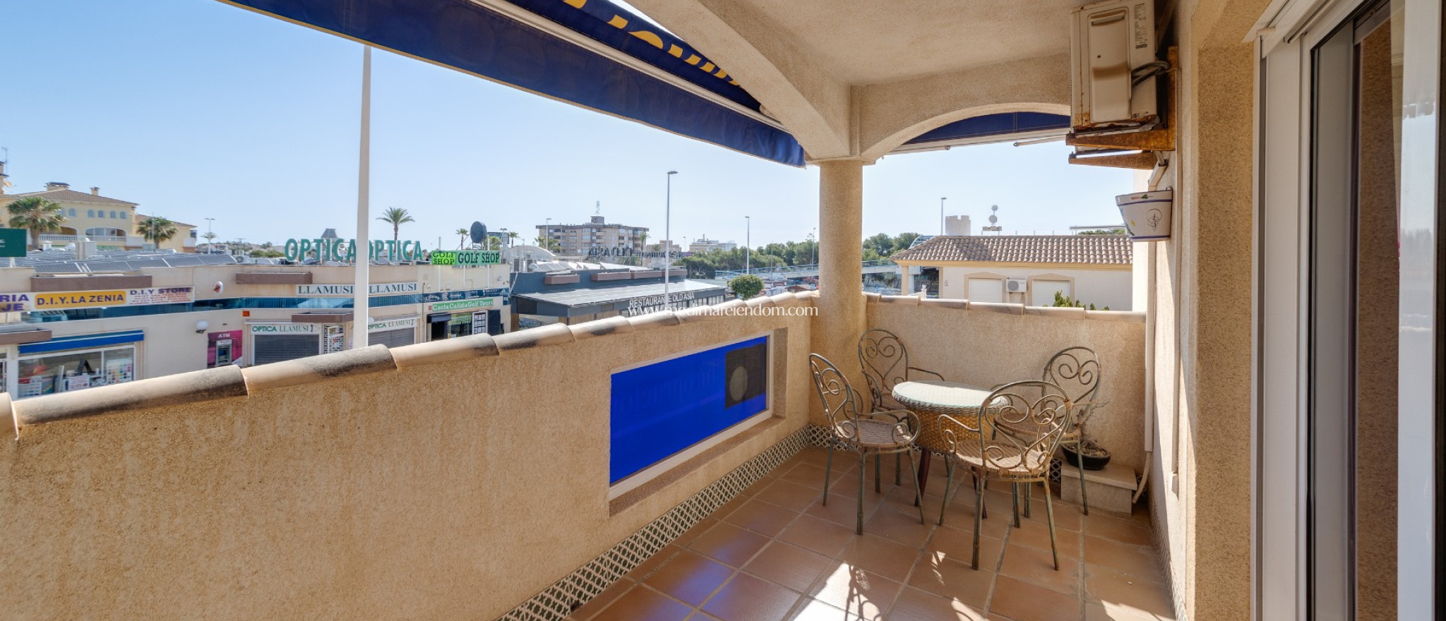 Resale - Apartment - Orihuela Costa - La Zenia