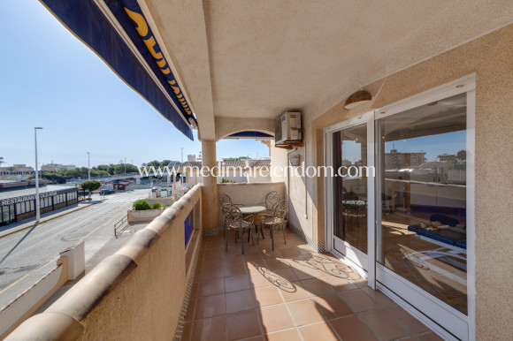 Resale - Apartment - Orihuela Costa - La Zenia