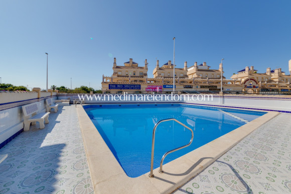 Resale - Apartment - Orihuela Costa - La Zenia