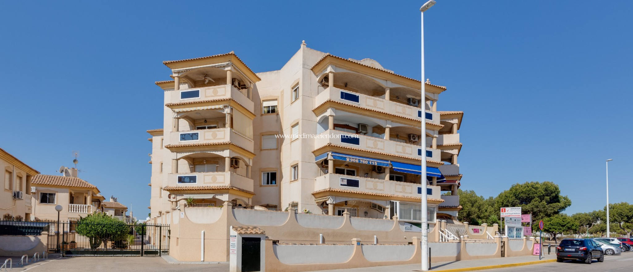 Resale - Apartment - Orihuela Costa - La Zenia