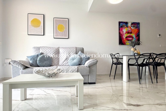 Resale - Apartment - Orihuela Costa - Los Altos