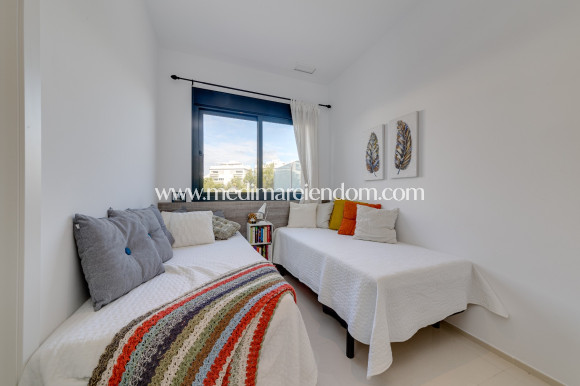 Resale - Apartment - Orihuela Costa - Los Dolses