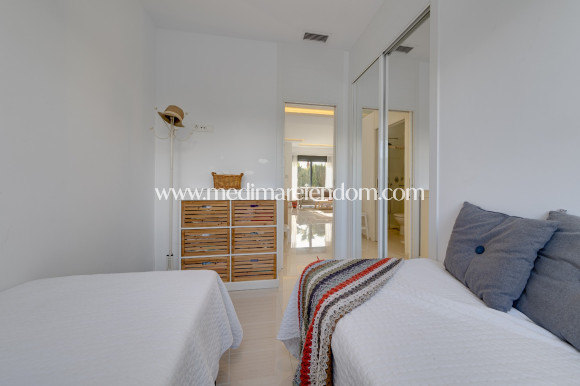 Resale - Apartment - Orihuela Costa - Los Dolses