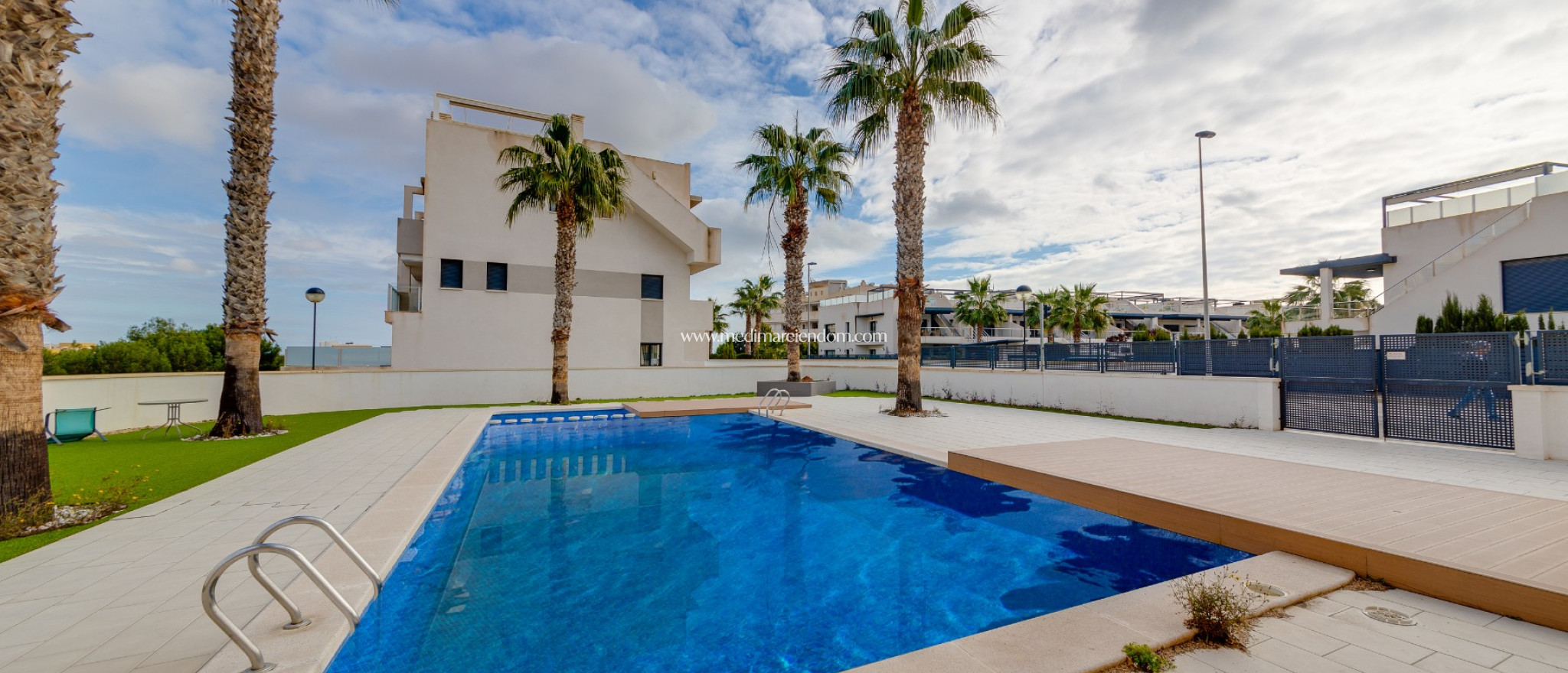 Resale - Apartment - Orihuela Costa - Los Dolses