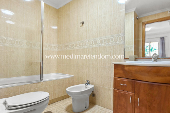 Resale - Apartment - Orihuela Costa - Playa Flamenca