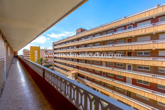 Resale - Apartment - Orihuela Costa - Punta Prima