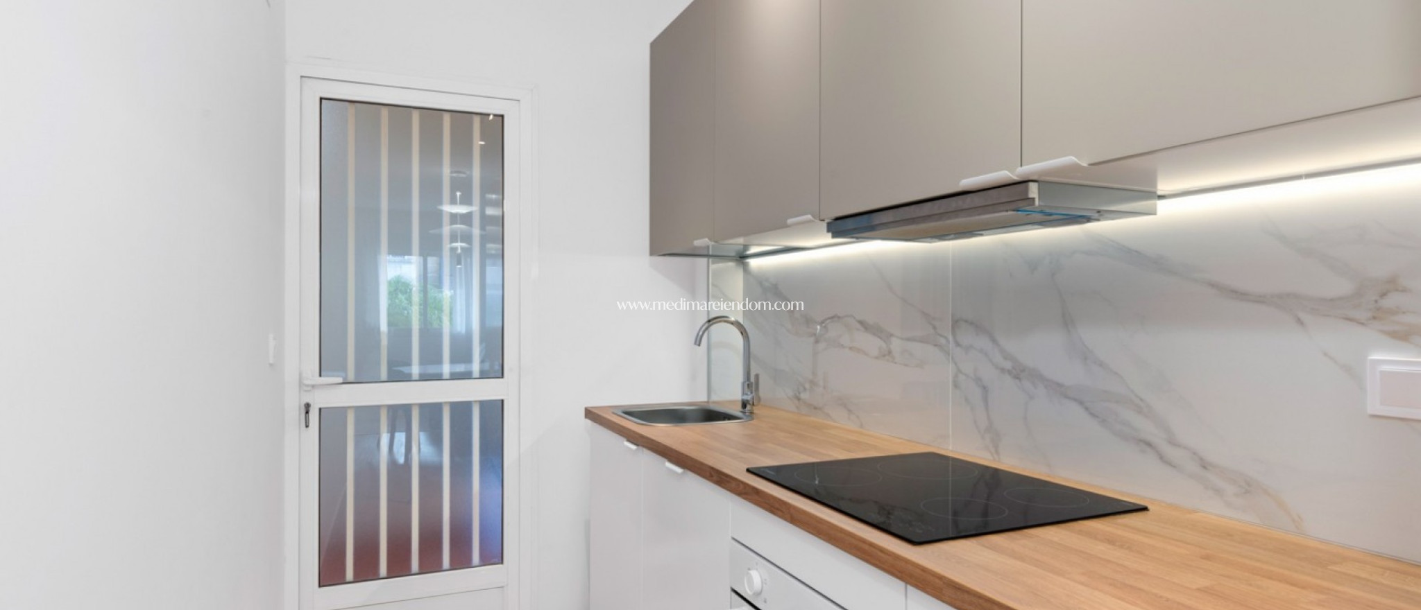 Resale - Apartment - Orihuela Costa - Punta Prima