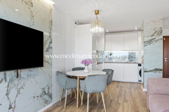 Resale - Apartment - Orihuela Costa - Punta Prima