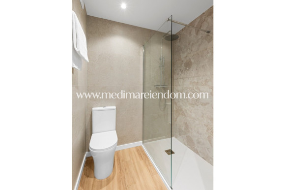 Resale - Apartment - Orihuela Costa - Punta Prima