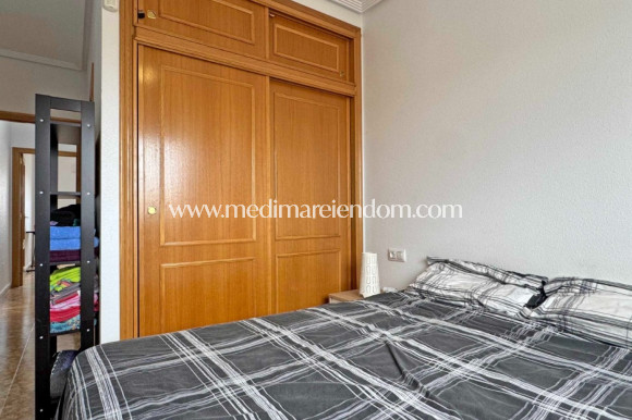 Resale - Apartment - Orihuela Costa - Punta Prima