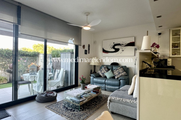 Resale - Apartment - Orihuela Costa - Punta Prima