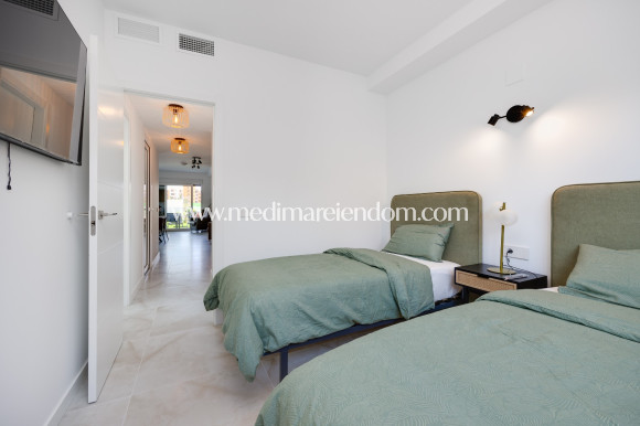 Resale - Apartment - Orihuela Costa - Punta Prima