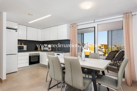 Resale - Apartment - Orihuela Costa - Punta Prima