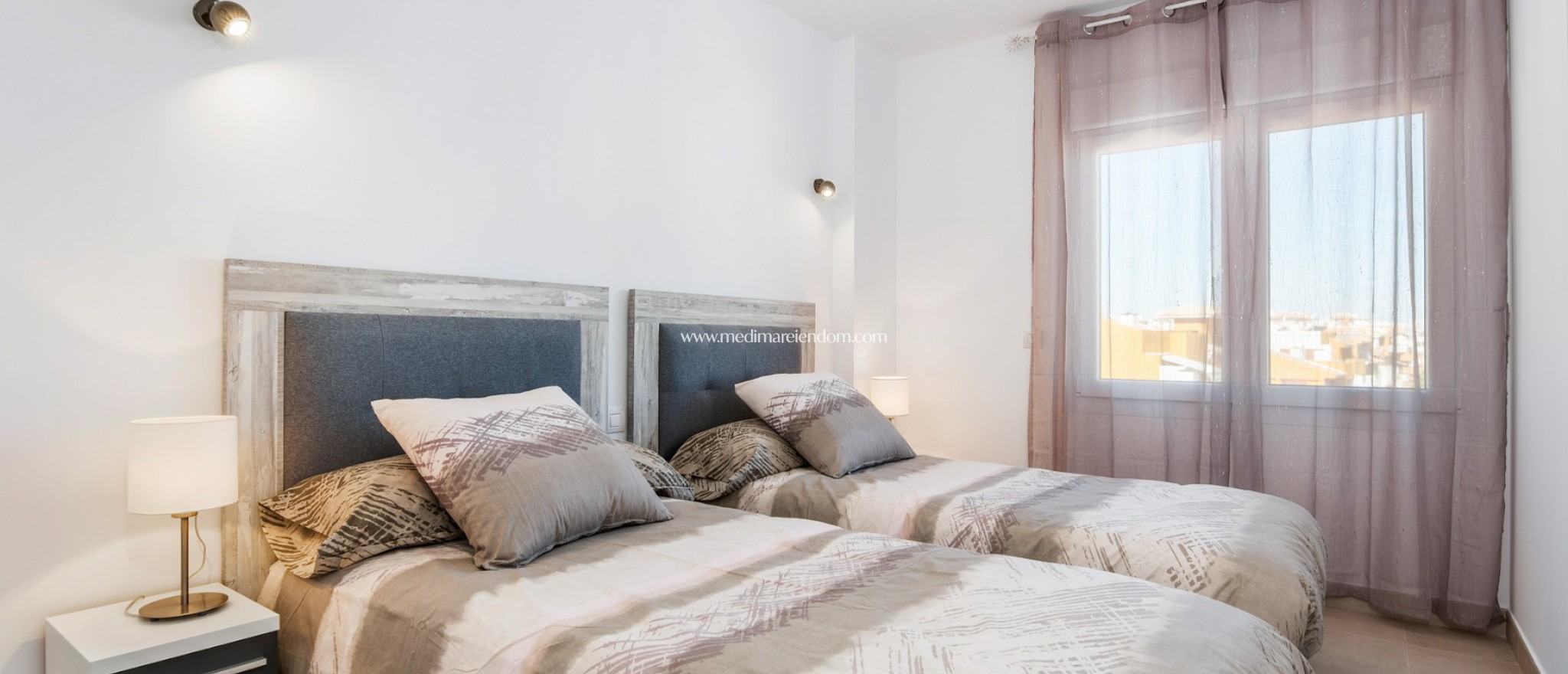 Resale - Apartment - Orihuela Costa - Punta Prima