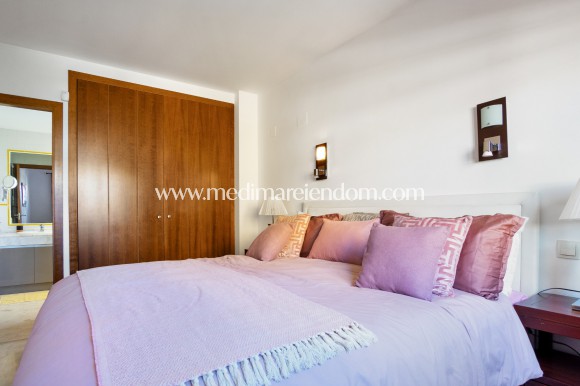 Resale - Apartment - Orihuela Costa - Punta Prima