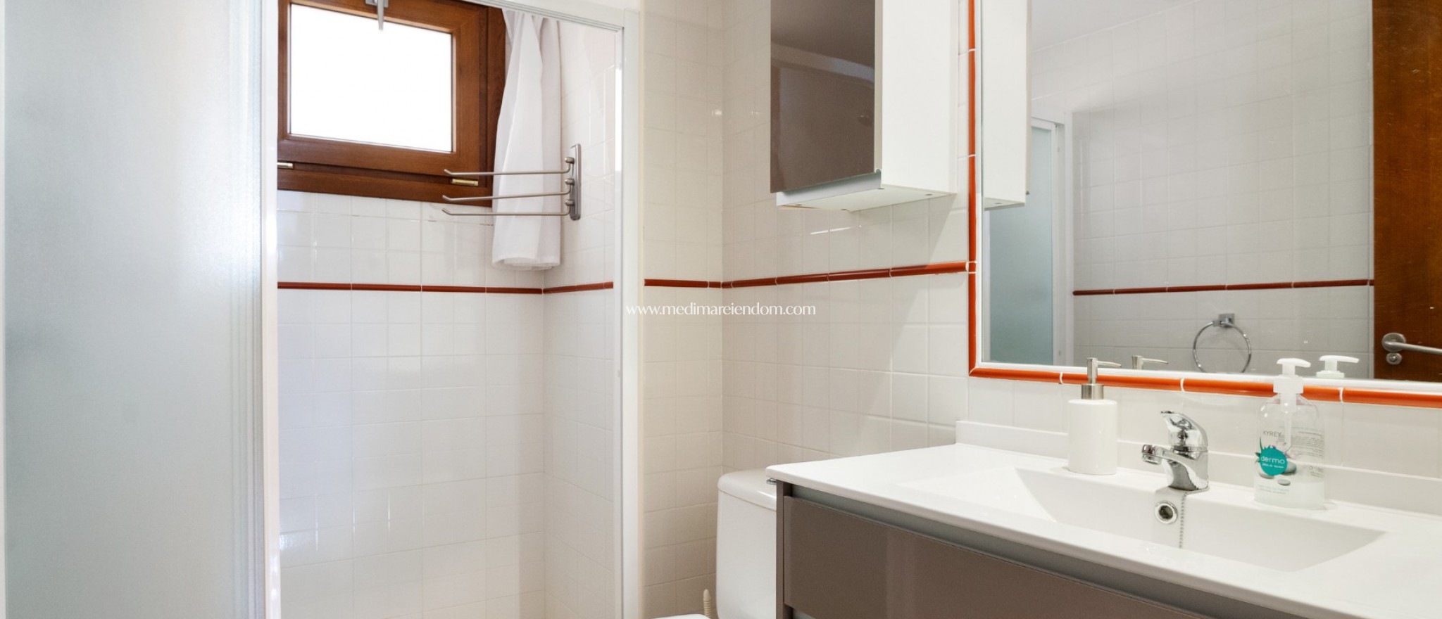 Resale - Apartment - Orihuela Costa - Punta Prima