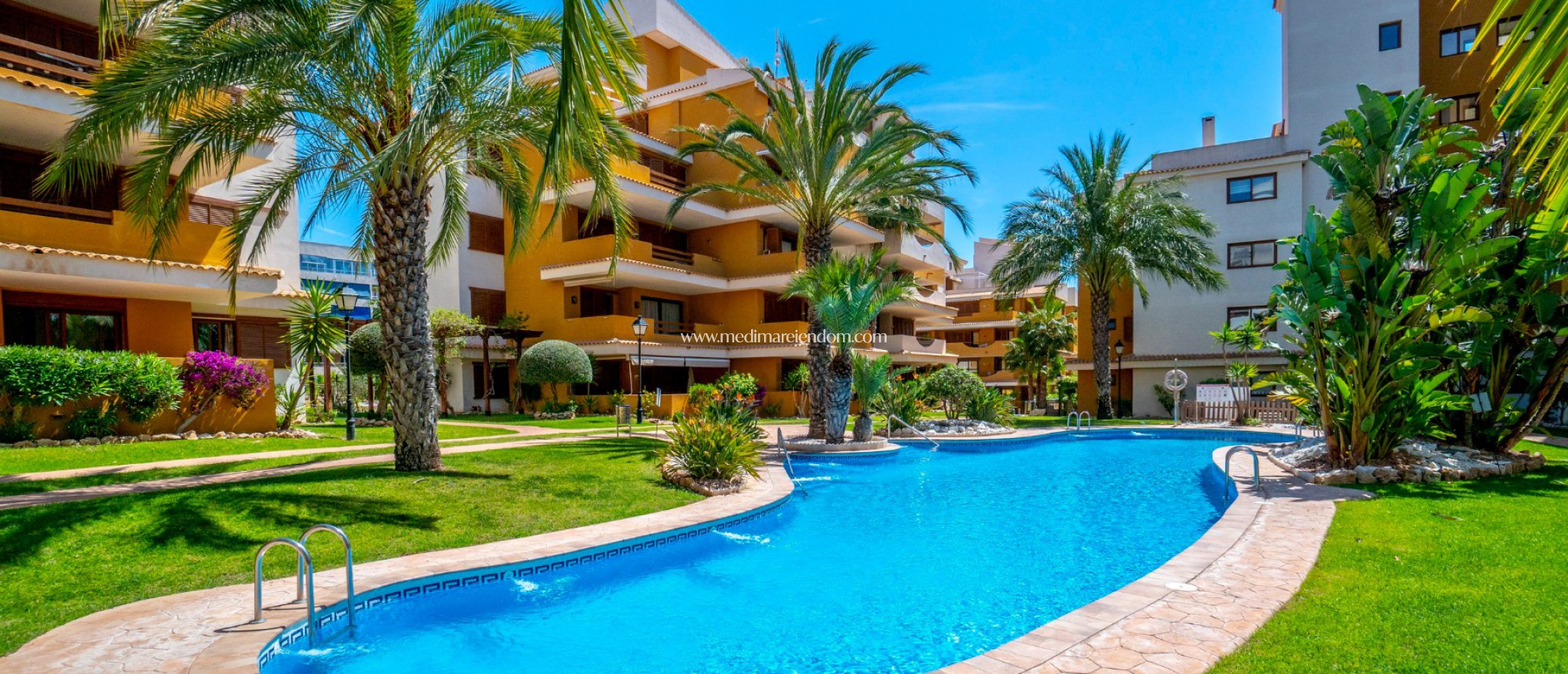 Resale - Apartment - Orihuela Costa - Punta Prima