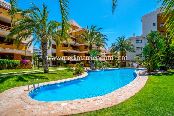 Resale - Apartment - Orihuela Costa - Punta Prima