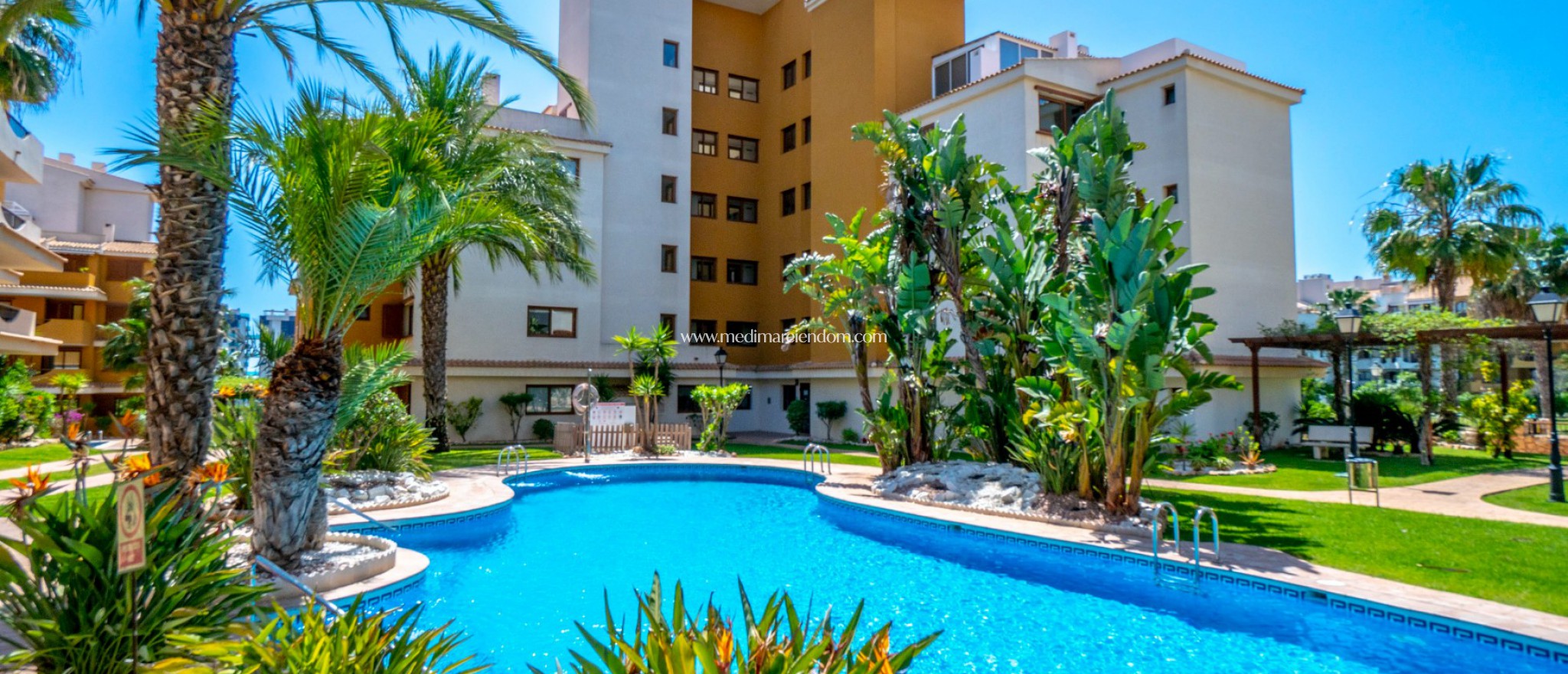 Resale - Apartment - Orihuela Costa - Punta Prima