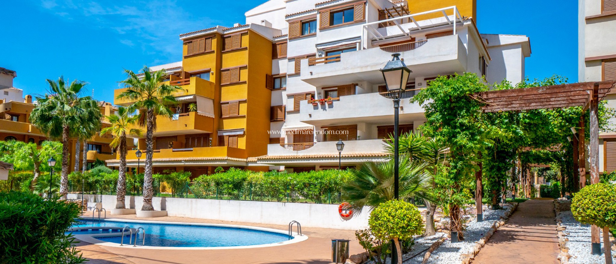 Resale - Apartment - Orihuela Costa - Punta Prima