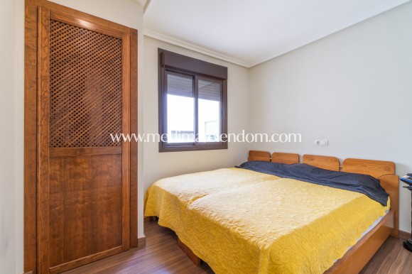 Resale - Apartment - Orihuela Costa - Punta Prima