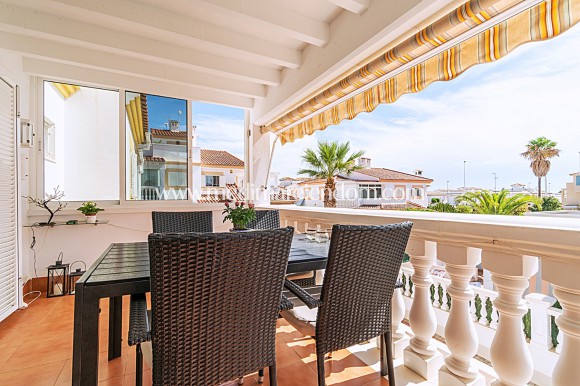 Resale - Apartment - Orihuela Costa - Punta Prima