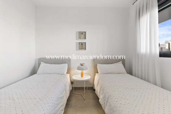 Resale - Apartment - Orihuela Costa - Urbanización Montezenia-Torrezenia