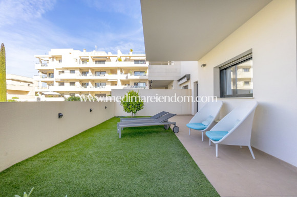 Resale - Apartment - Orihuela Costa - Urbanización Montezenia-Torrezenia