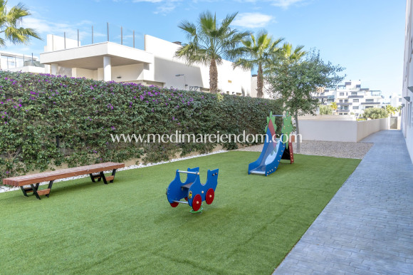 Resale - Apartment - Orihuela Costa - Urbanización Montezenia-Torrezenia