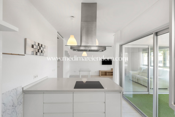 Resale - Apartment - Orihuela Costa - Villamartín-Las Filipinas